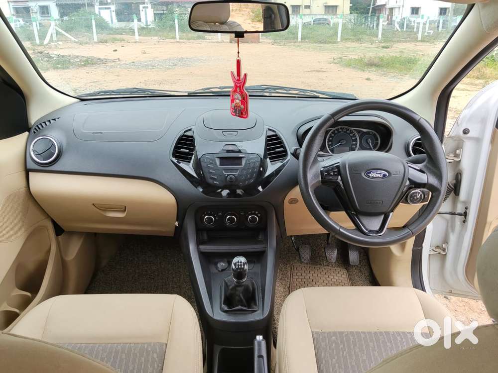 Ford Figo Aspire, 2015, Petrol