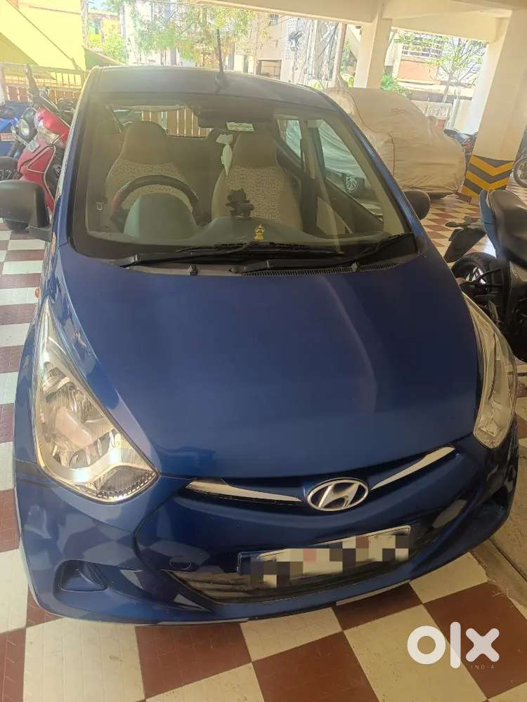Hyundai Eon 2017 Petrol 23500 Km New Tyres