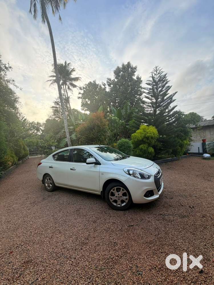 Renault Scala Diesel Manual 2012