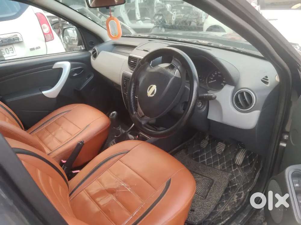 Original Car. Comfortable, Luxury Feel Type Xuv Genuine Screech