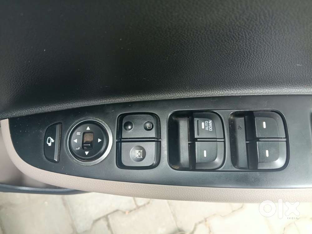 Hyundai Grand I10 Sportz, 2014, Petrol