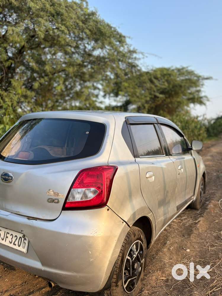 Datsun Go Petrol 2014 Urget Sell Money Problem