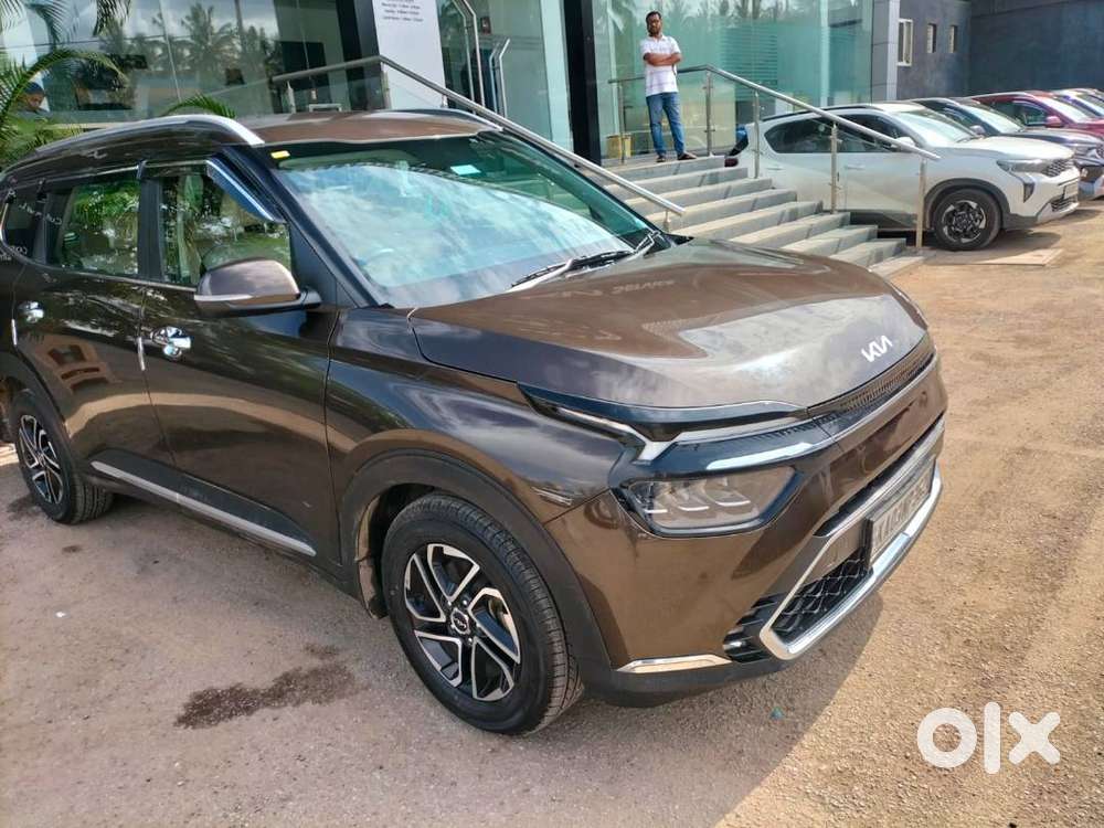 Kia Carens 2022 Diesel 25000 Km Driven