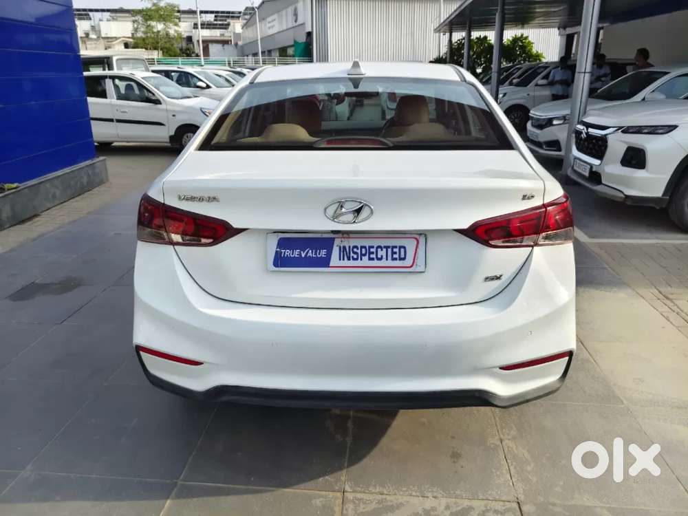 Hyundai Verna 1.6 Vtvt Sx, 2017, Petrol