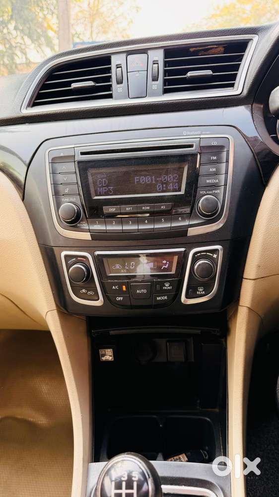 Maruti Suzuki Ciaz 1.5 Alpha Shvs Mt, 2018, Diesel