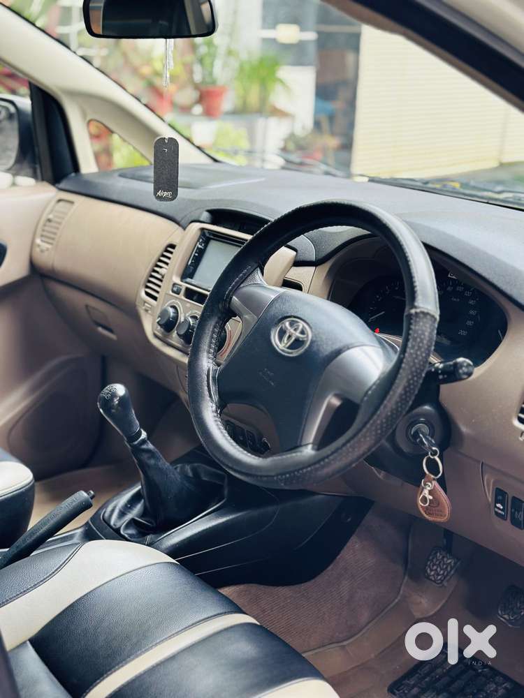 Toyota Innova 2.5 Gx 7 Seater Limited Edition, 2016, Diesel