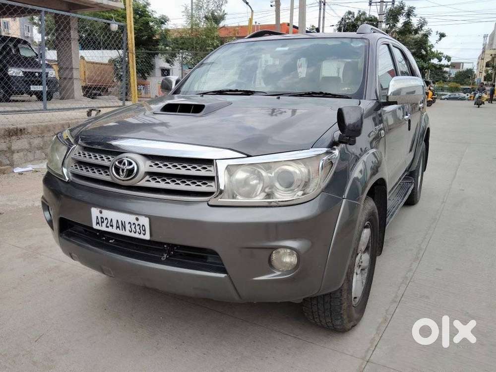Toyota Fortuner 3.0 Diesel, 2011, Diesel