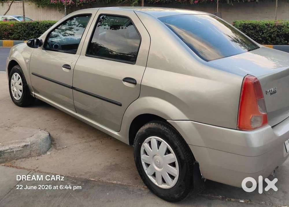 Mahindra Renault Logan Edge 1.4 Glx, 2009, Petrol