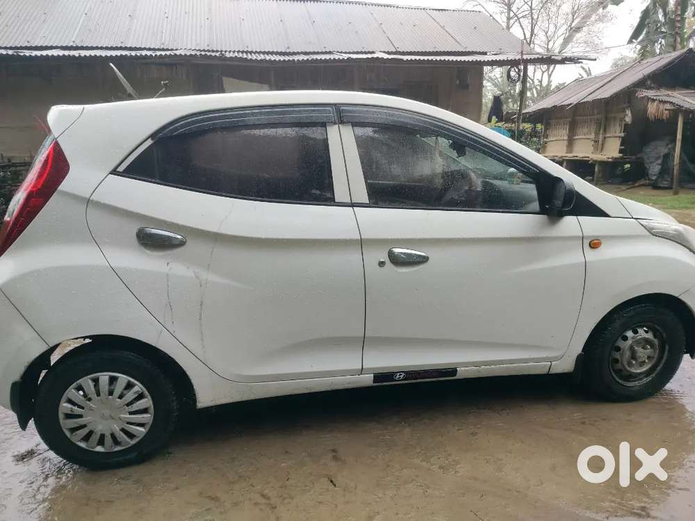 Hyundai Eon 2017 Petrol 98000 Km Driven