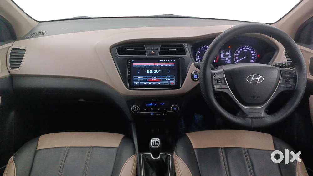 Hyundai Elite I20 Sportz (o) 1.2, 2014, Petrol