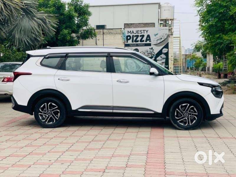 Kia Carens 1.5 Luxury Plus Diesel At 7 Str, 2022