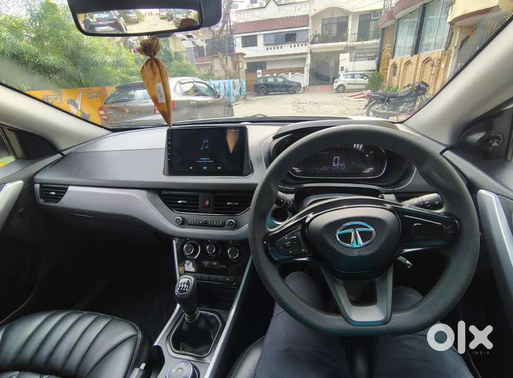 Tata Nexon 1.2 Revotron Xm (s), 2022, Petrol