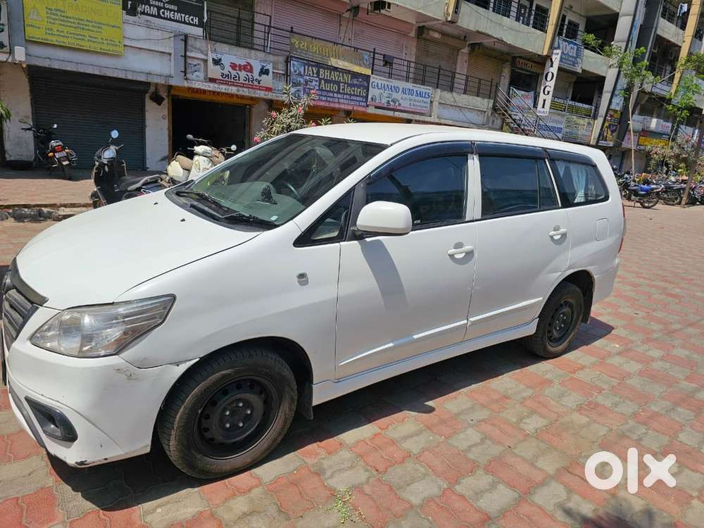 Toyota Innova Diesel 2014 Year