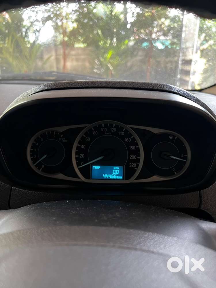 Ford Aspire Titanium