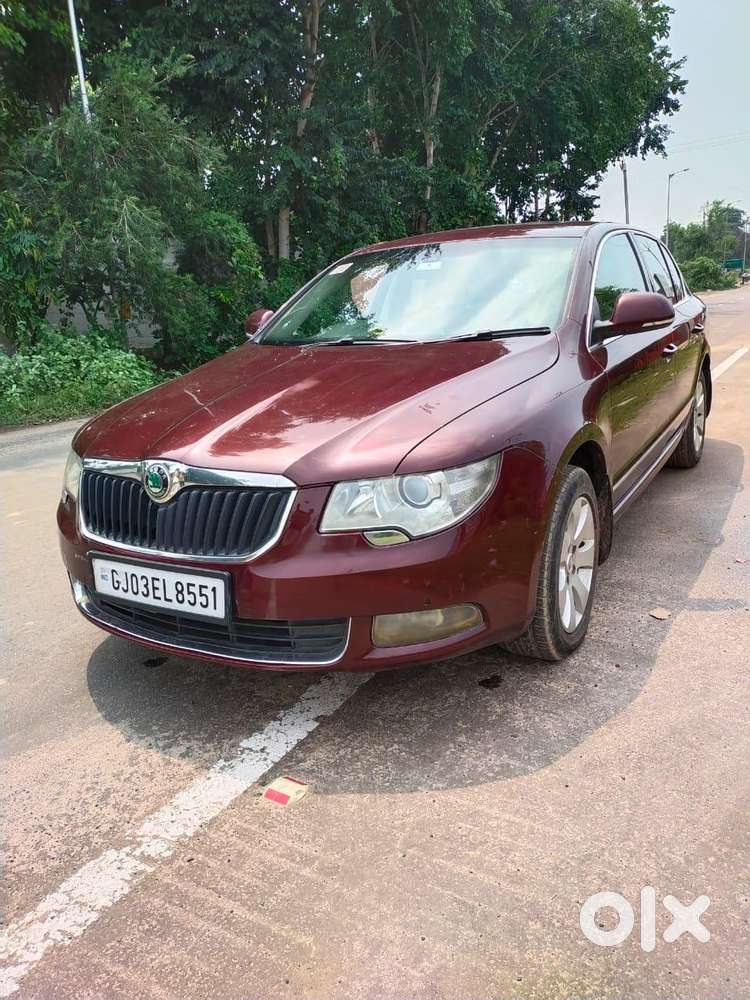 Skoda Superb Style 2.0 Tdi At, 2012, Diesel