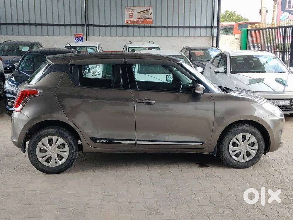 Maruti Suzuki Swift Vxi, 2020, Petrol