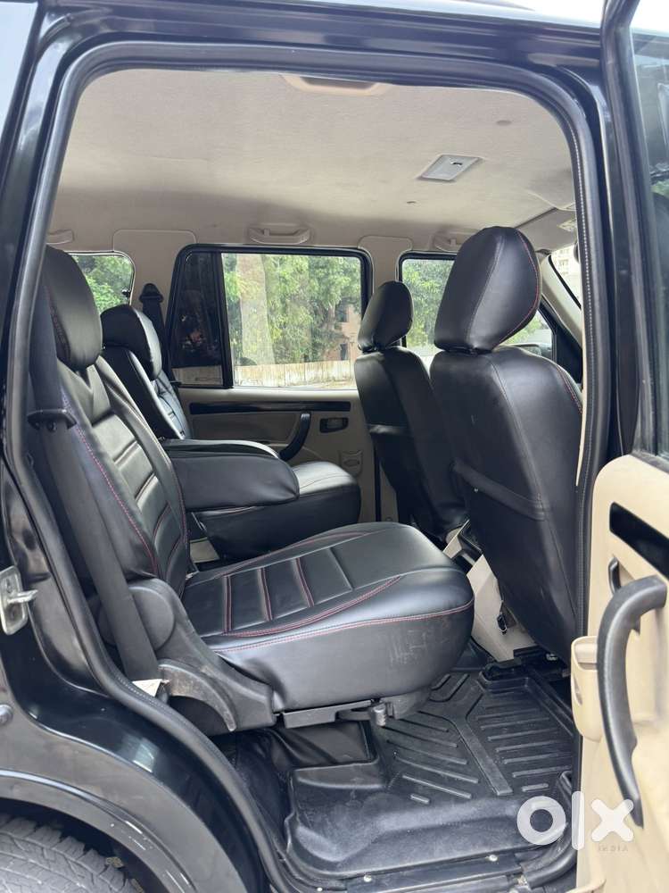 Mahindra Scorpio Classic 2.2 S 11 Mt 7 Str, 2024, Diesel