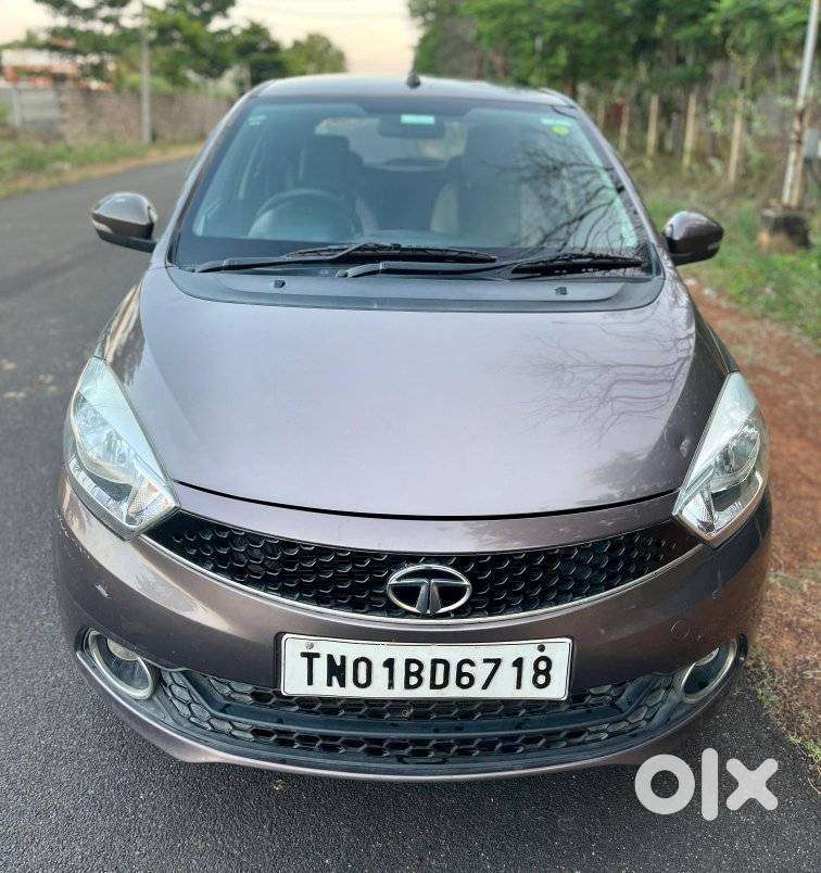 Tata Tiago, 2017, Petrol