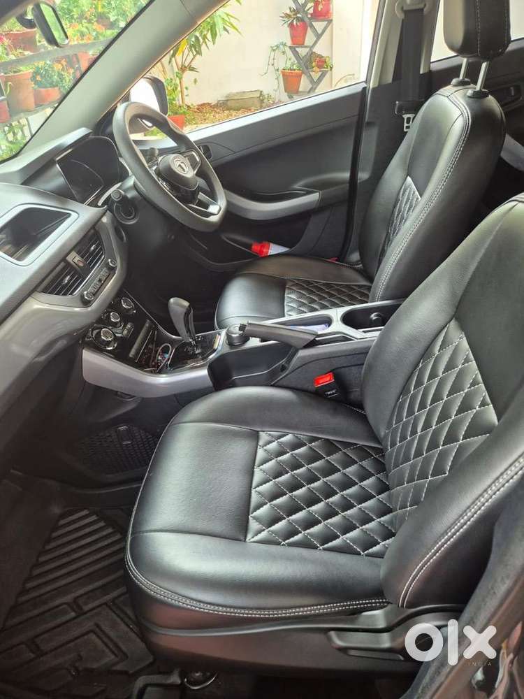 Tata Nexon Automatic Petrol 32200 Km Driven