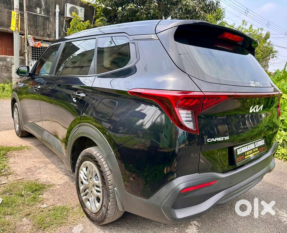 Kia Carens G 1.5 6mt Premium (o) 7-seater, 2024, Petrol