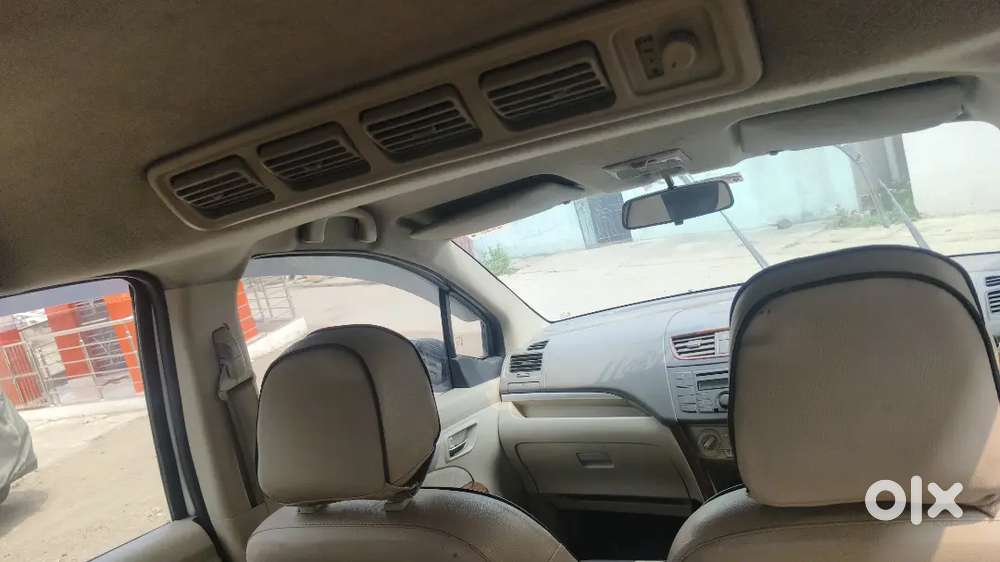 Maruti Suzuki Ertiga 2013