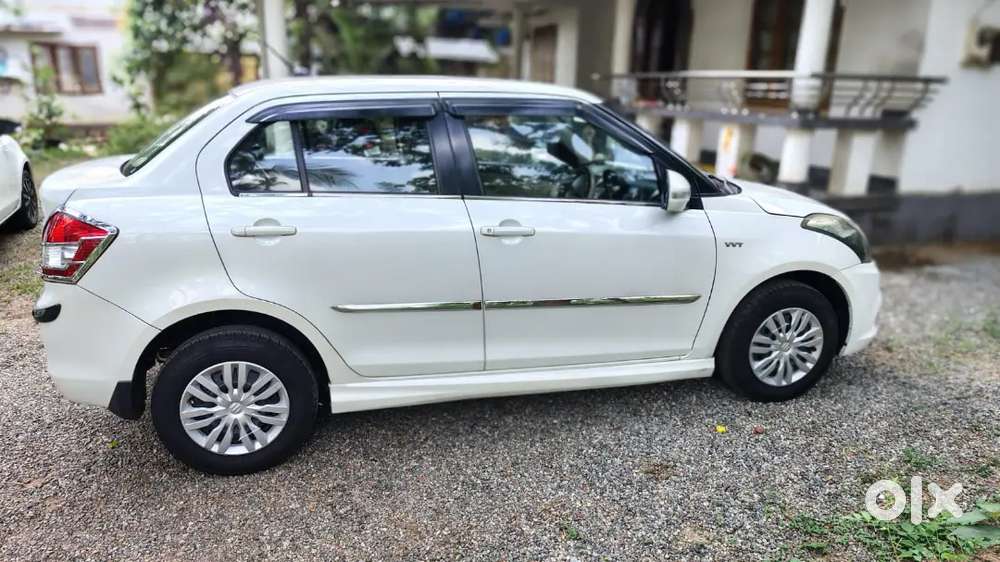 Maruti Suzuki Dzire Automatic 2017 Petrol 65000 Km