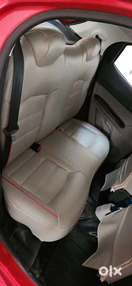 Tata Tiago, Petrol Top Model, Mannual 2017,  Milage About 20 Kmpl