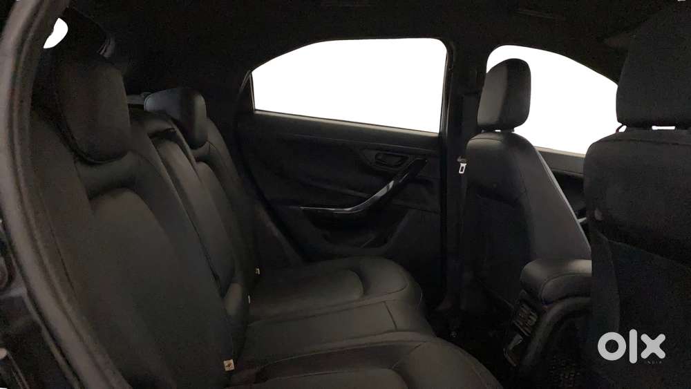 Tata Nexon 1.2 Revotron Xz, 2023, Petrol
