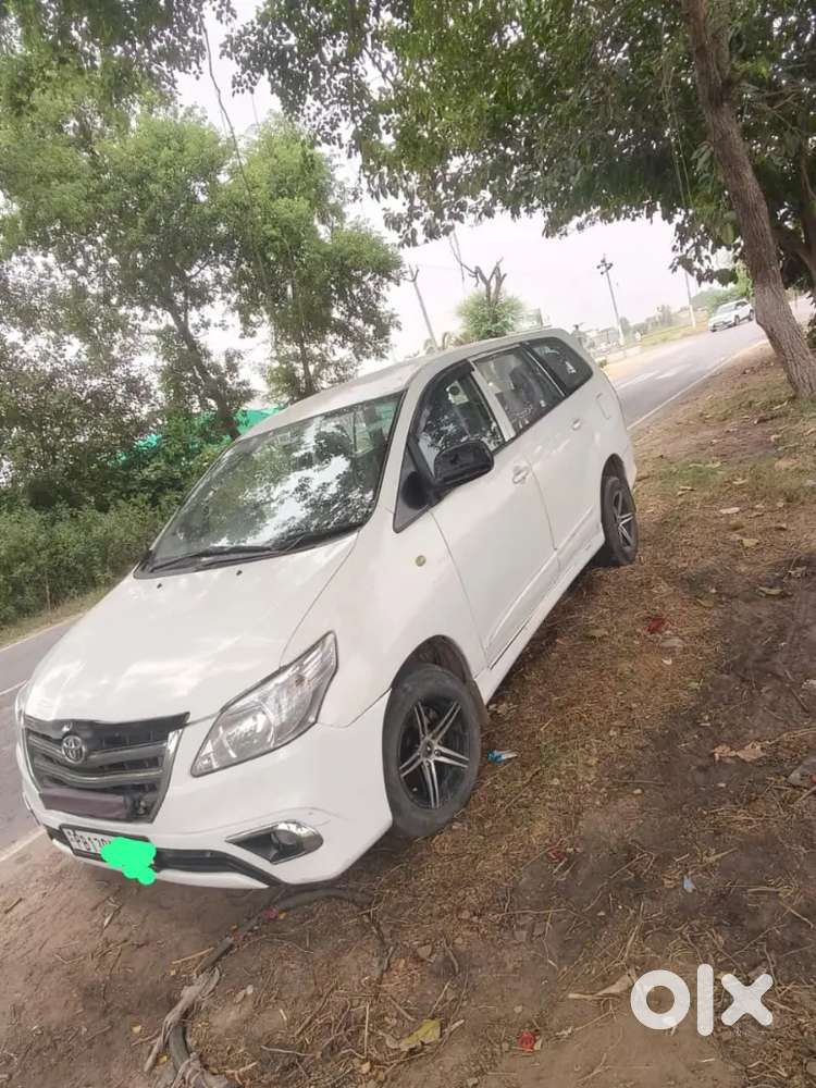 Toyota Innova Diesel 2014 Car