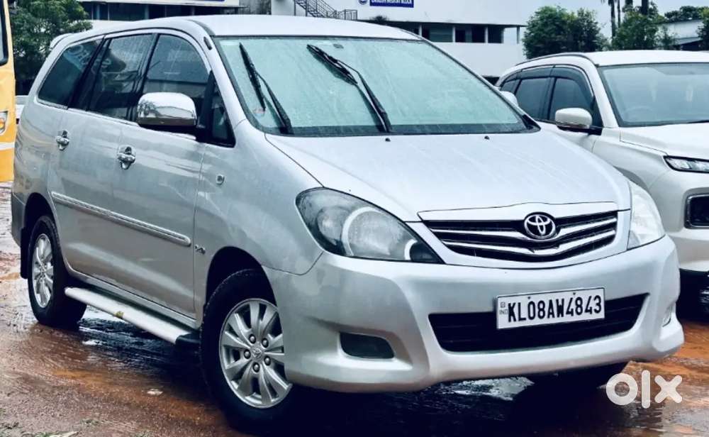 Toyota Innova 2.5 Vx 2011 Diesel Seater