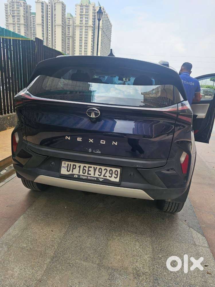 Tata Nexon 2025 Petrol 124000 Km Driven