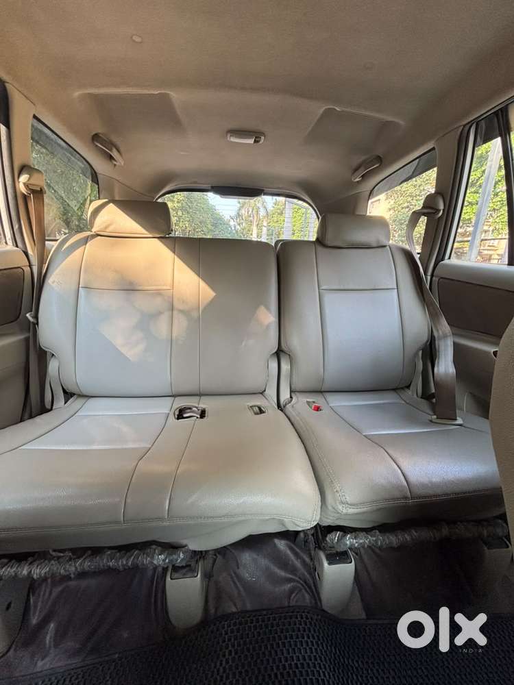 Toyota Innova 2.5 V 7 Str, 2013, Diesel