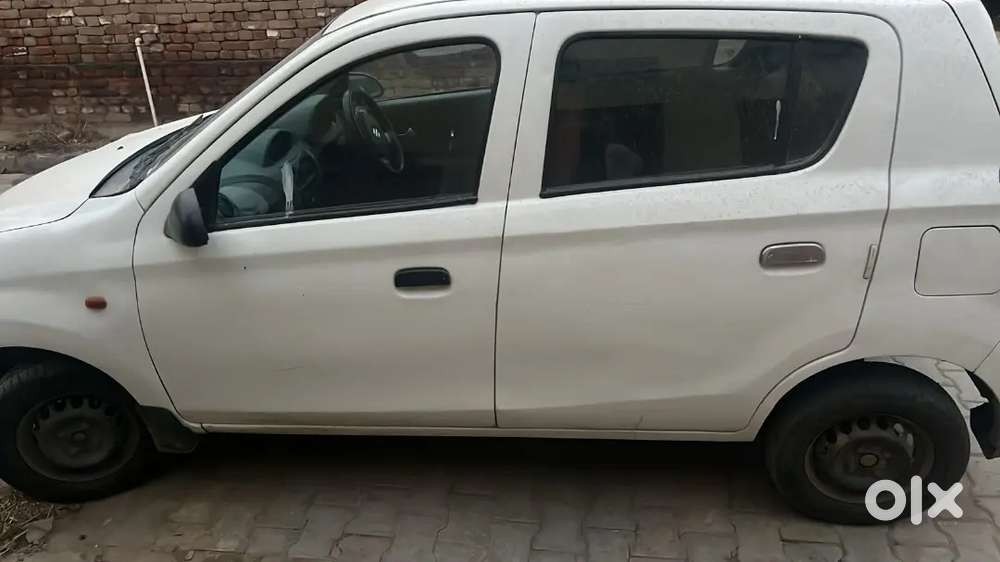 Alto Lxi Golagarh Me Hai