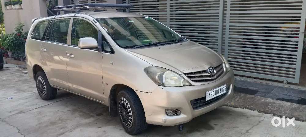 Toyota Innova 2.5 G 2010 Registered Till 2030