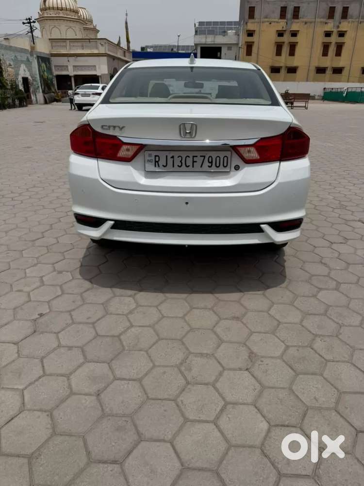 Honda City 1.5 Sv I-vtec Mt, 2023, Petrol