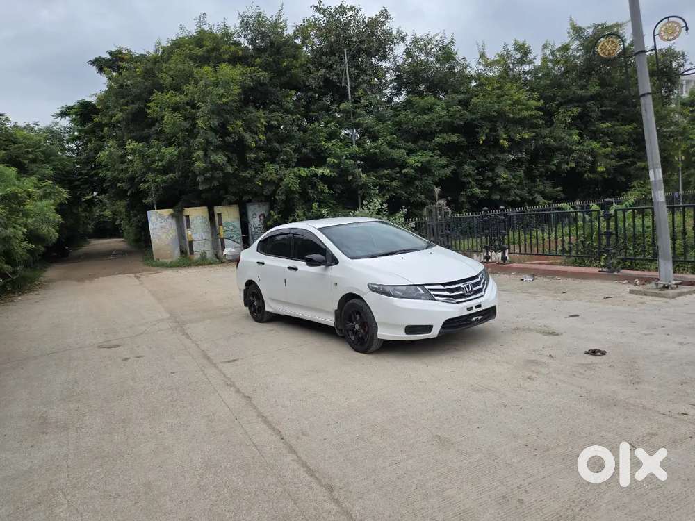 Honda City Petrol 2012 Variant