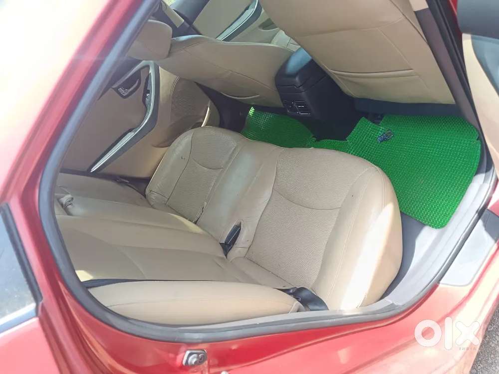 Hyundai New Elantra 2012 Diesel 75000 Km Driven