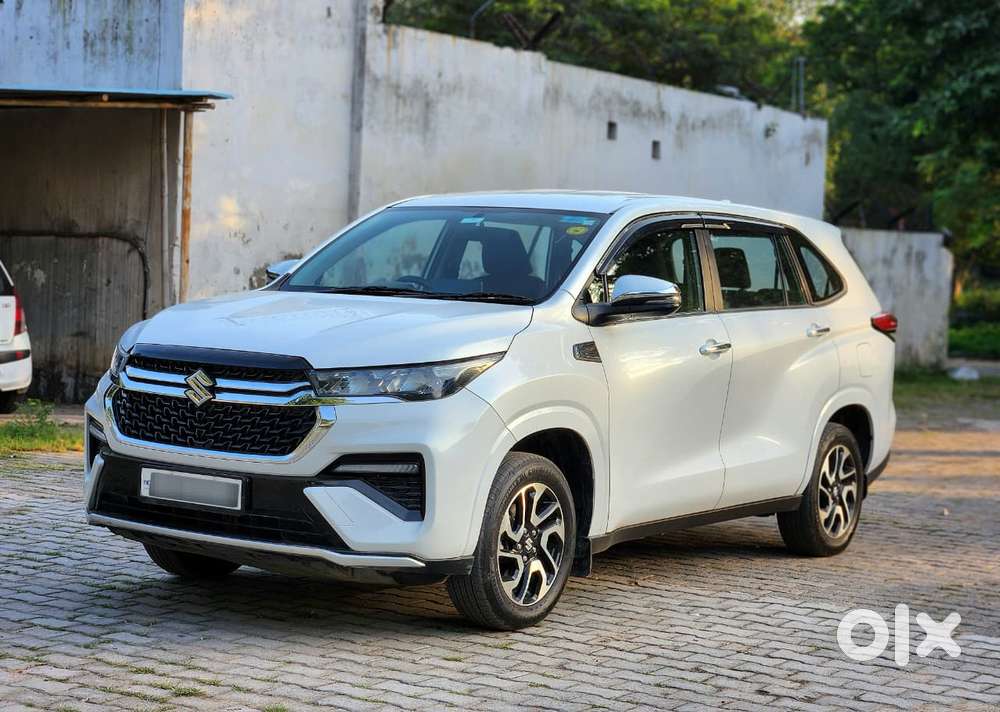 Maruti Suzuki Invicto Zeta Plus 7str, 2024, Petrol