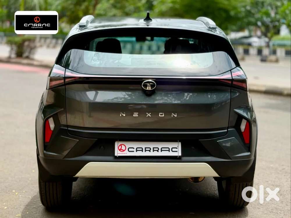 Tata Nexon, 2025, Petrol