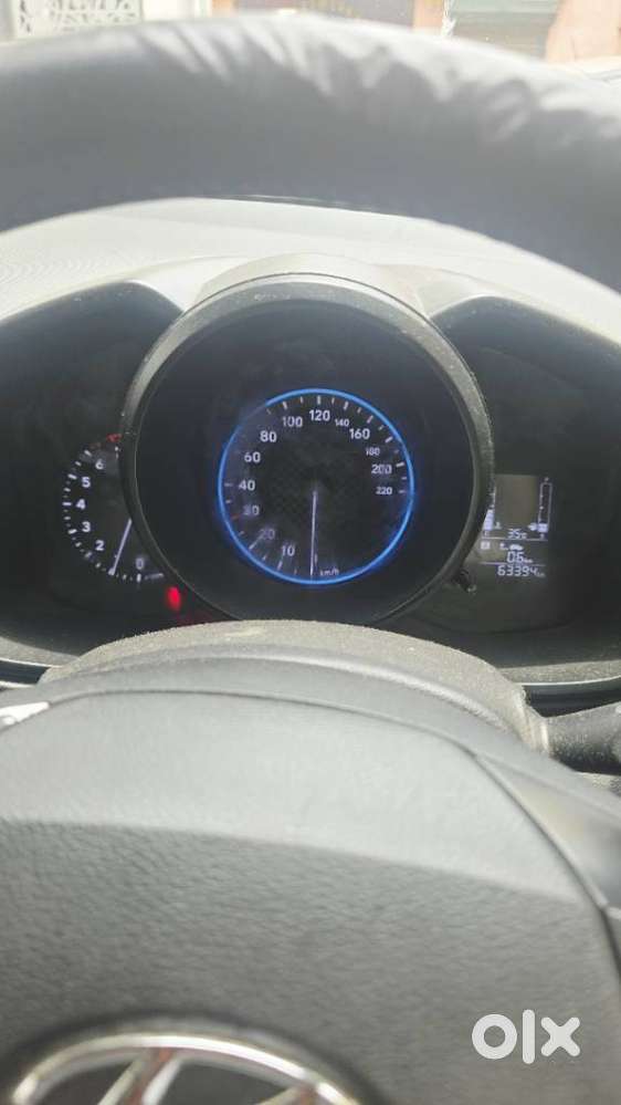 Hyundai Venue 1.5 Crdi Sx (o) Dual Tone, 2019, Petrol