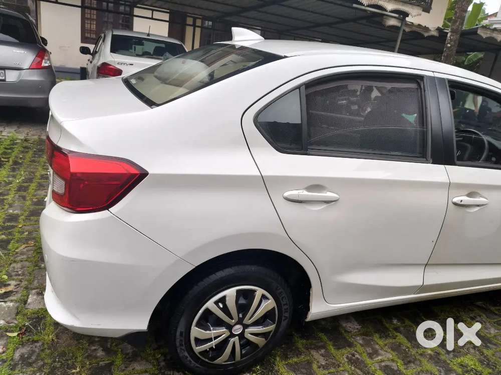 Honda Amaze 2020 Petrol Manual (24000 Km)