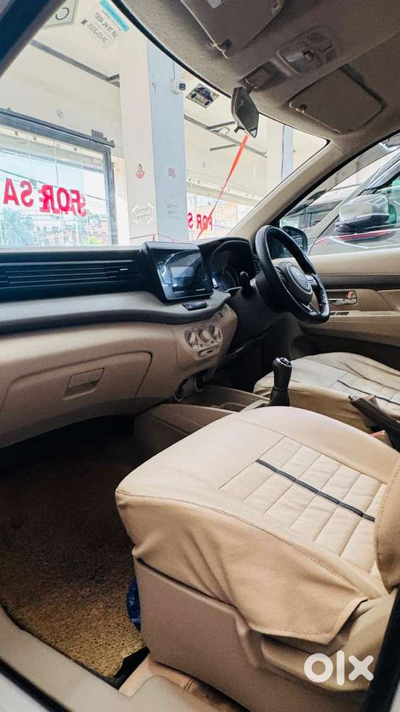 Toyota Rumion S Cng, 2025, Petrol
