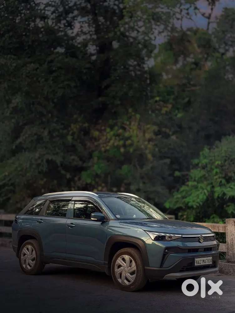 Maruti Suzuki Victoris Zxi +