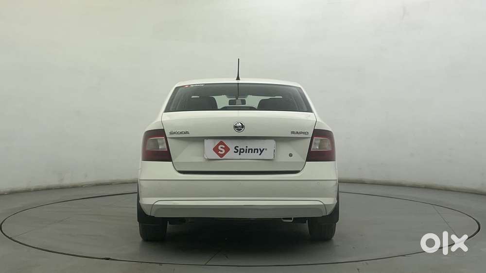 Skoda Rapid 1.0 Ambition Tsi, 2021, Petrol