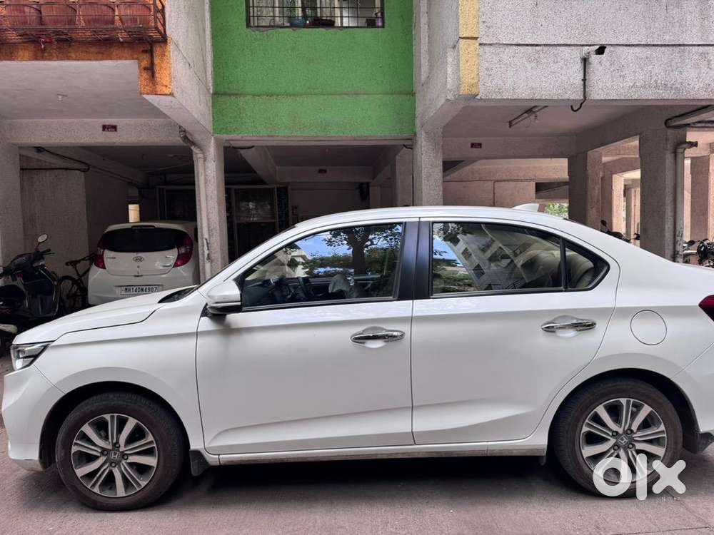 Honda Amaze 2nd Gen 2023 Petrol 21300 Km Driven