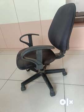 Used office chair olx hotsell