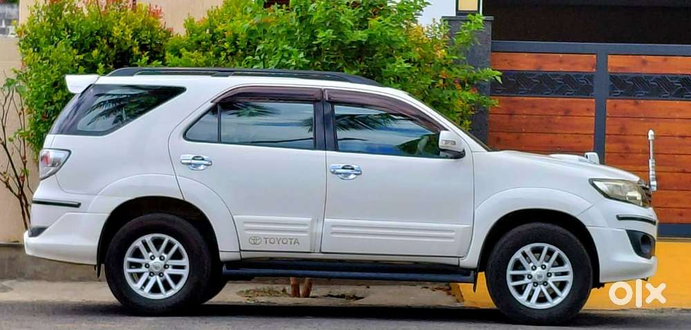 Toyota Fortuner 4x4 At, 2014, Diesel