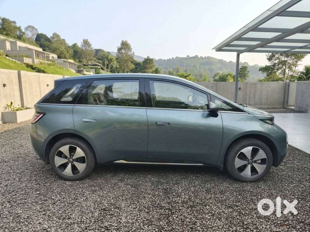 Mg Windsor Ev Essence, 2024, Electric