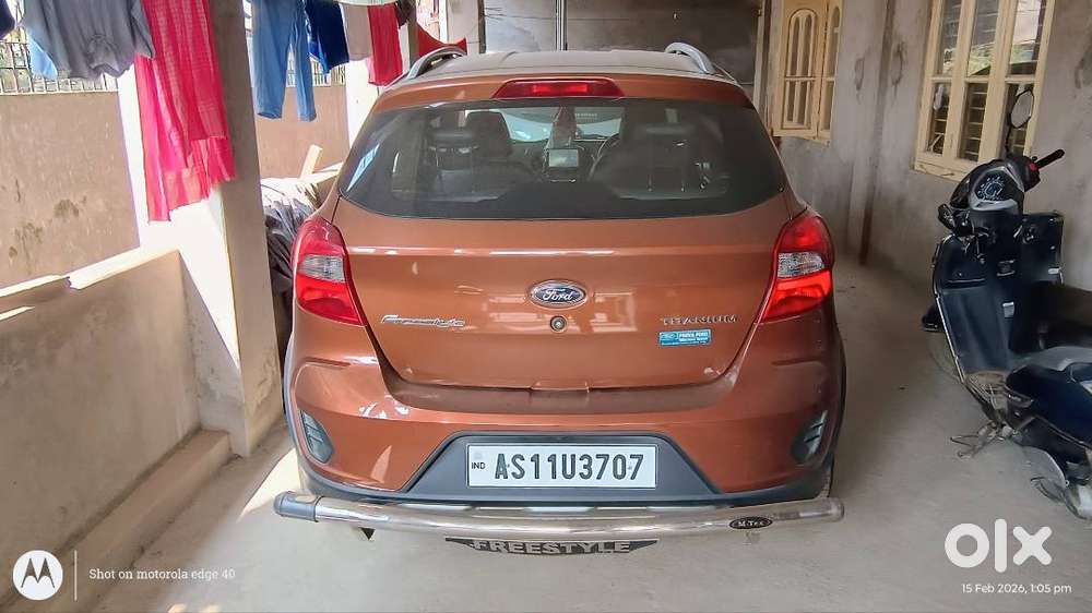 Ford Freestyle Canion Ridge Coloured Compact Suv