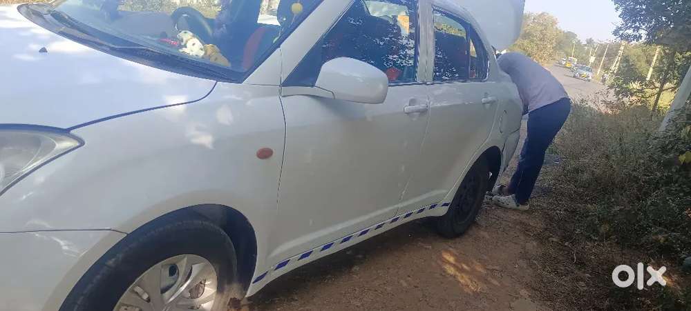Maruti Suzuki Dzire Tour 2016
